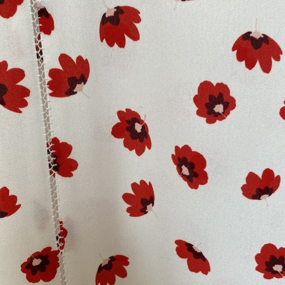 Floral short sleeve top size large - Picture 5 of 6